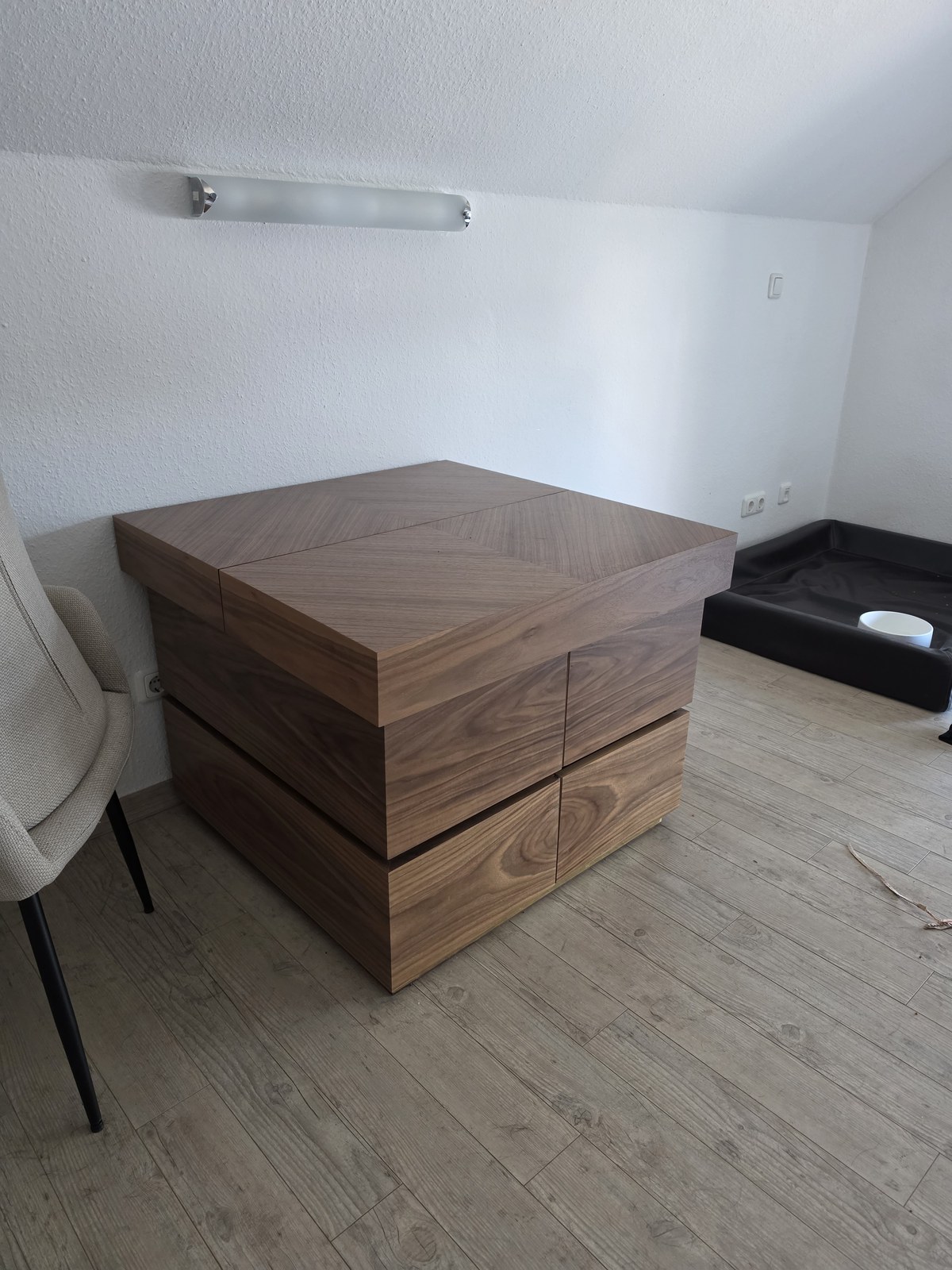 GoCha Table im Raum